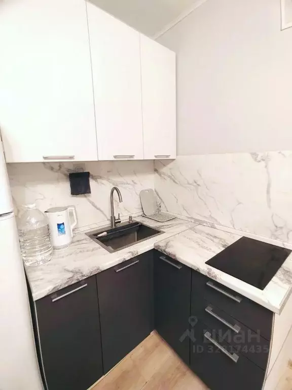 Студия Челябинская область, Челябинск просп. Краснопольский, 13 (25.0 ... - Фото 1