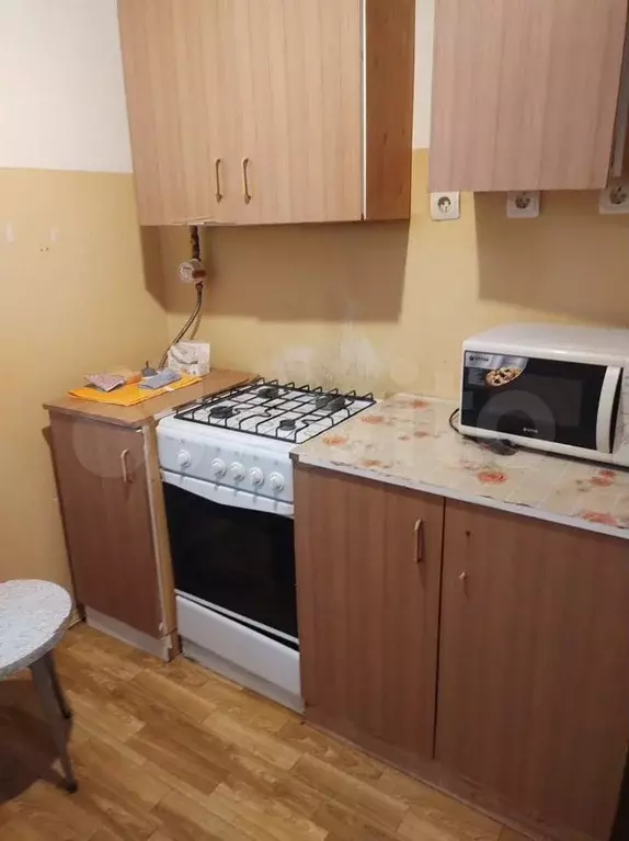 1-к. квартира, 35 м, 1/10 эт. - Фото 0