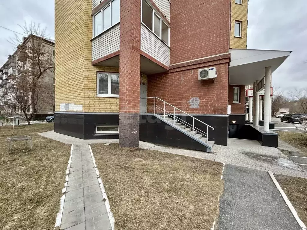 Помещение свободного назначения в Тюменская область, Тюмень ул. ... - Фото 2