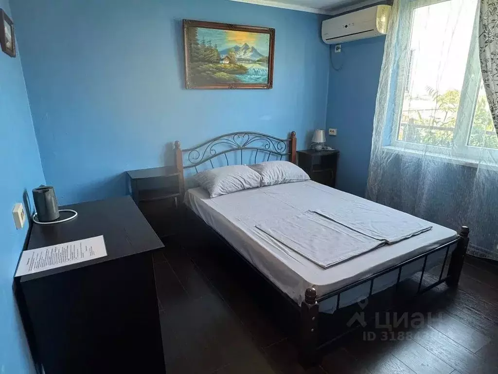 Комната Краснодарский край, Геленджик ул. Красных Партизан, 33А - Фото 1