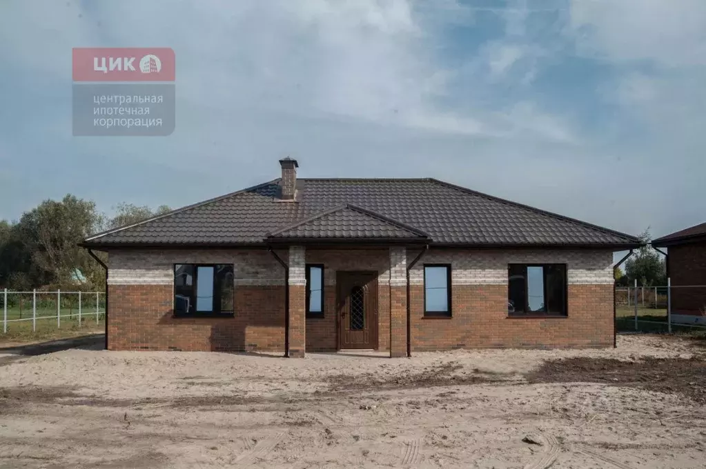 Дом в Рязанская область, Рязанский район, Тюшевское с/пос, с. Тюшево ... - Фото 1