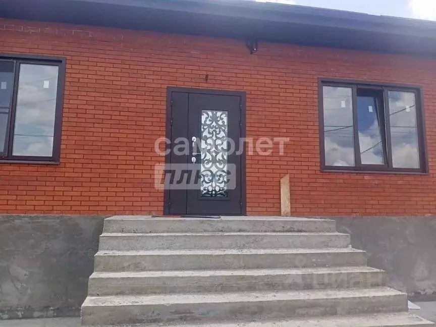 Дом в Адыгея, Майкоп ул. Тхабисимова (140 м) - Фото 2