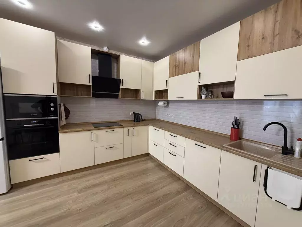 3-к кв. Пермский край, Пермь ул. Тургенева, 33Д (66.0 м) - Фото 1