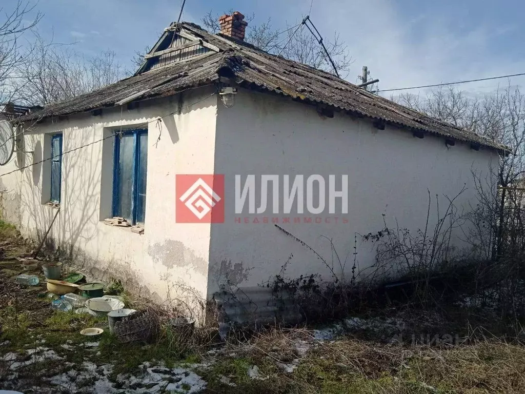 Дом в Крым, Бахчисарайский район, Железнодорожненское с/пос, с. ... - Фото 2