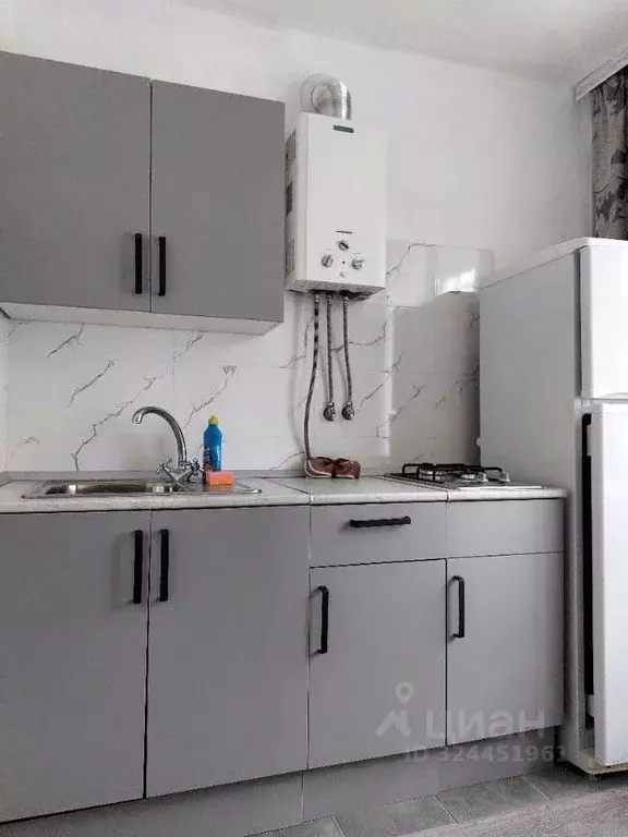 1-к кв. Северная Осетия, Владикавказ ул. Кольбуса, 42 (30.0 м) - Фото 1