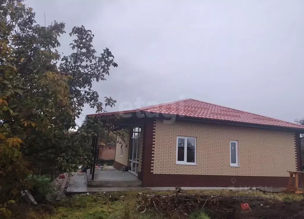 Дом в Крым, Бахчисарайский район, с. Вилино пер. Некрасова (90 м) - Фото 1