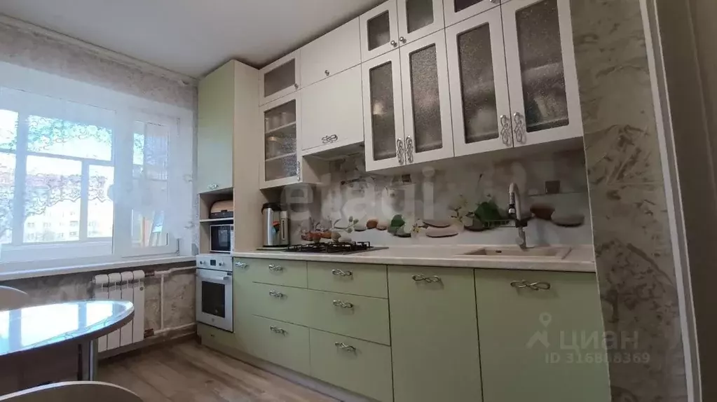 3-к кв. Марий Эл, Йошкар-Ола ул. Димитрова, 58 (73.7 м) - Фото 0