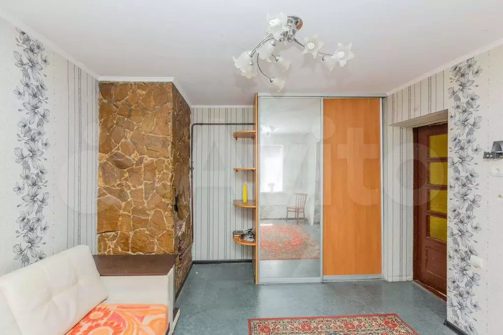 3-к. квартира, 75 м, 1/1 эт. - Фото 0