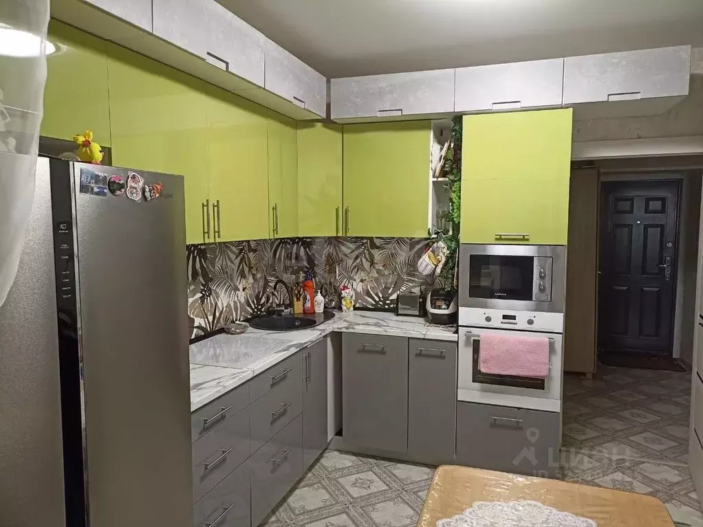 Студия Ханты-Мансийский АО, Сургутский район, пос. Солнечный ... - Фото 1