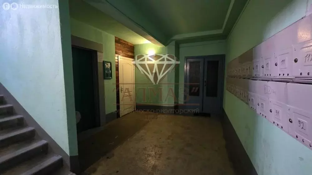 3-комнатная квартира: Елец, микрорайон Александровский, 8 (64.3 м) - Фото 2