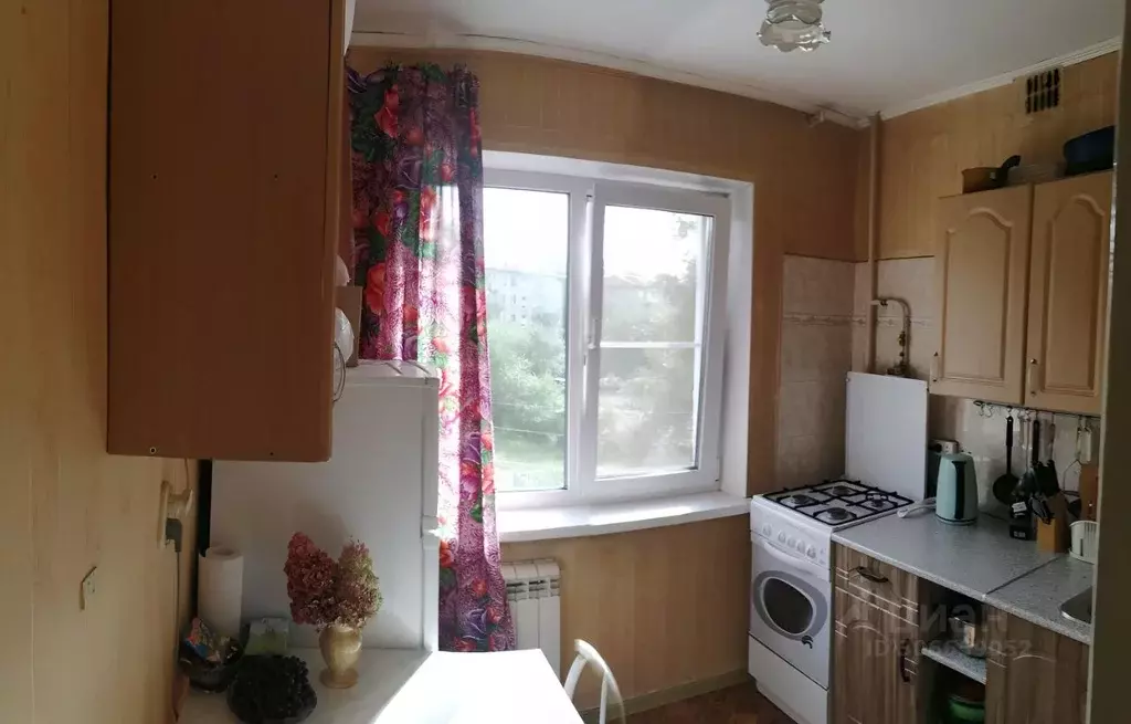 2-к кв. Омская область, Омск Заозерный мкр, ул. Бархатовой, 1 (44.5 м) - Фото 1