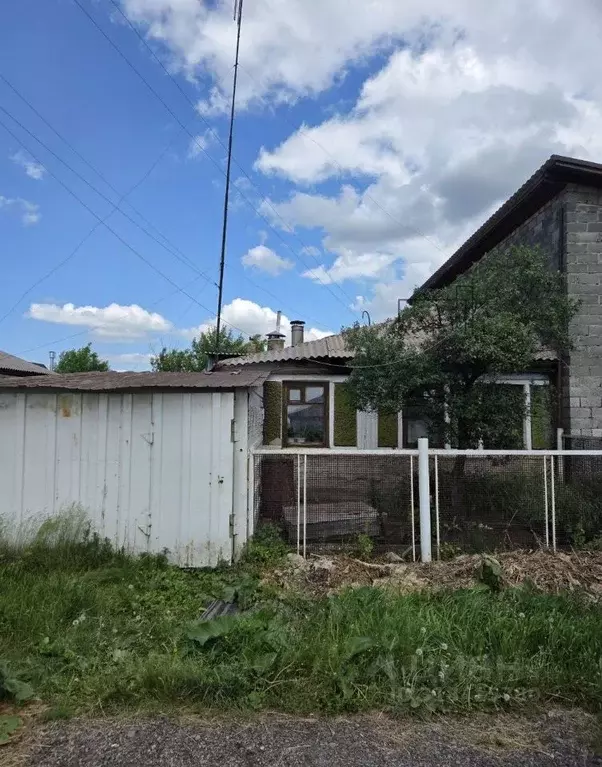 Дом в Челябинская область, Магнитогорск ул. Пархоменко, 27 (72 м) - Фото 0