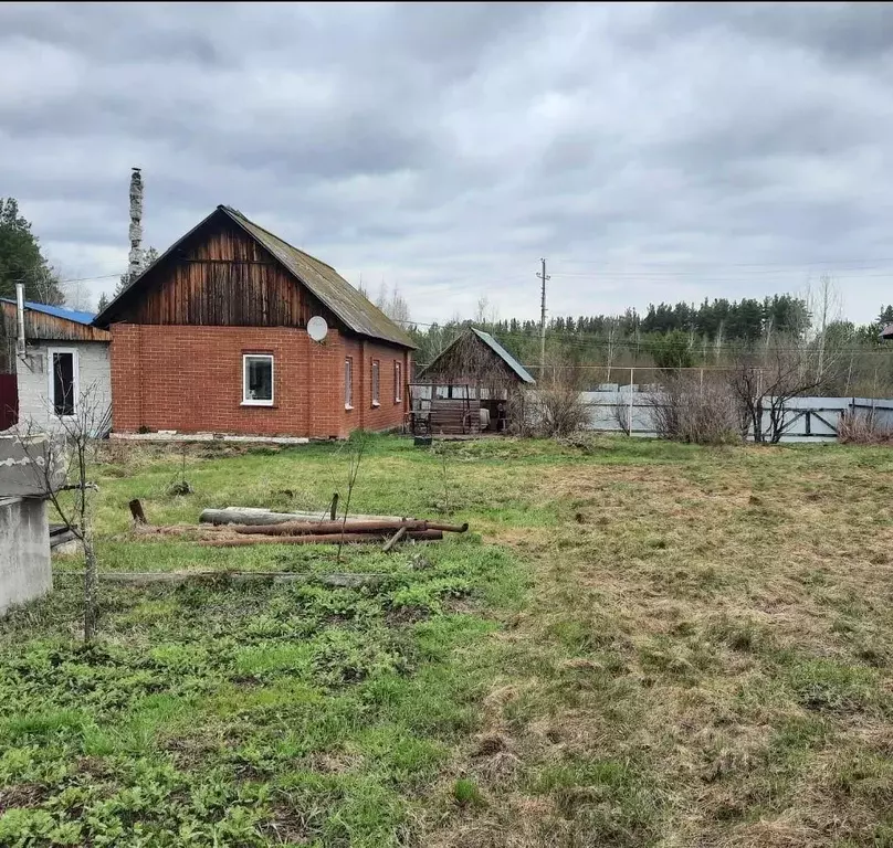 Дом в Свердловская область, Березовский муниципальный округ, пос. ... - Фото 0