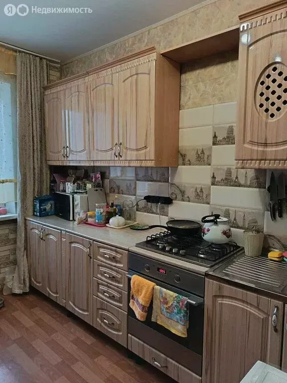 3-комнатная квартира: Курск, проспект Хрущёва, 27 (60.8 м) - Фото 1