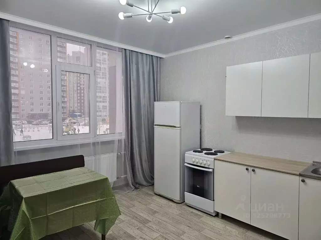 1-к кв. Оренбургская область, Оренбург Уральская ул., 2/20 (40.0 м) - Фото 1