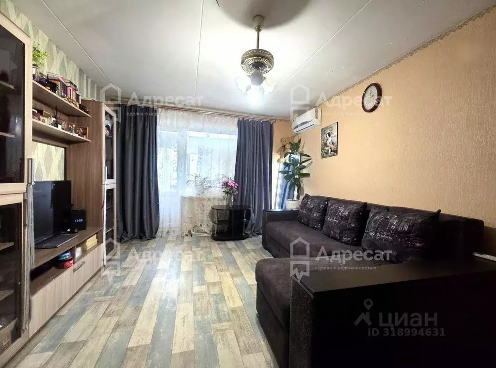 2-к кв. Волгоградская область, Волгоград ул. Германа Титова, 44 (50.1 ... - Фото 0