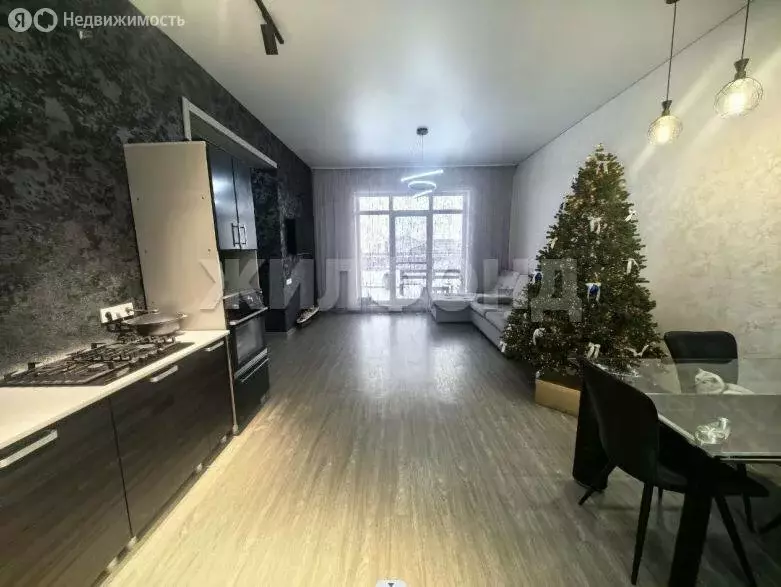 Дом в село Калинино, улица Новая Рига, 36 (150 м) - Фото 1