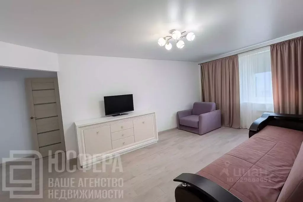 1-к кв. Волгоградская область, Волгоград ул. 8-й Воздушной Армии, 14 ... - Фото 2