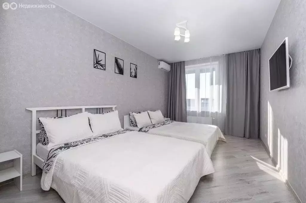 1-комнатная квартира: Казань, улица Родины, 26Г (45 м) - Фото 1