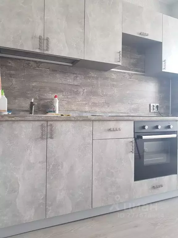 Комната Москва ул. Металлургов, 62к1 (15.0 м) - Фото 1