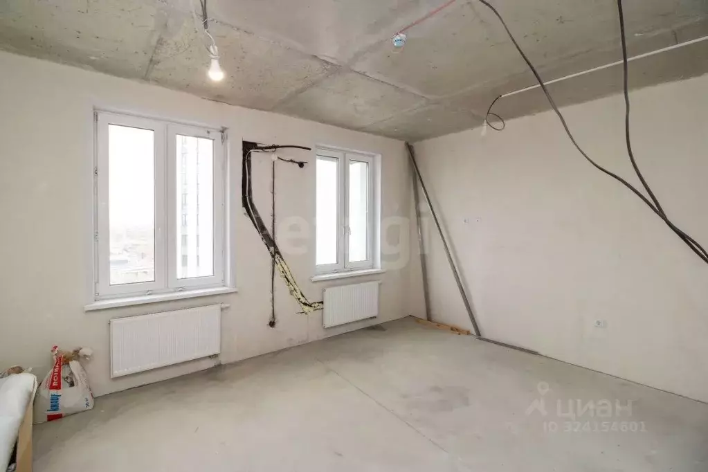 Студия Тюменская область, Тюмень Новгородская ул., 1 (28.8 м) - Фото 1