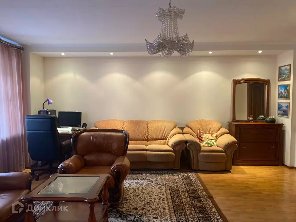 Продаётся 4-к квартира, 145.7 м - Фото 0