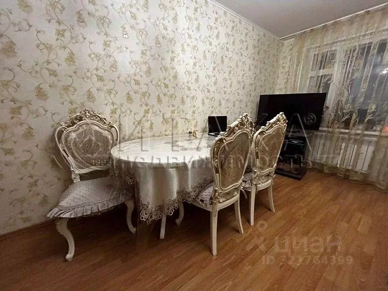 Квартира, 2 комнаты, 55.8 м - Фото 0