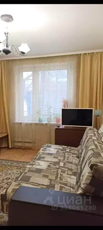 Комната Москва Стройковская ул., 2 (17.0 м) - Фото 1