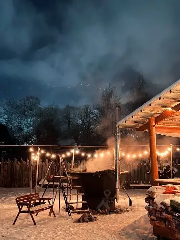 Дом в Новгородская область, Валдай ул. Белова, 12 (200 м) - Фото 2