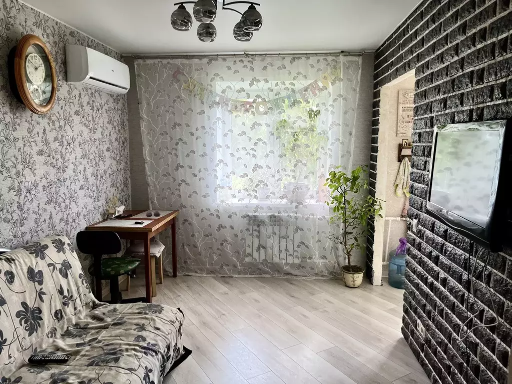 Продаётся 4-к квартира, 63.1 м - Фото 1