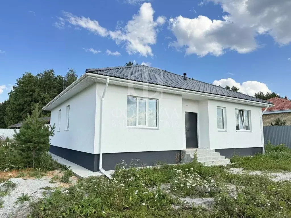 Дом в Свердловская область, Белоярский муниципальный округ, пос. ... - Фото 1