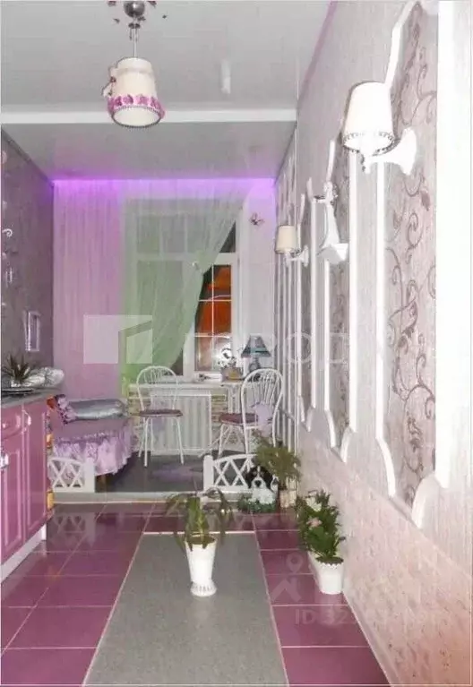1-к кв. Новосибирская область, Новосибирск ул. Кирова, 80 (43.0 м) - Фото 0