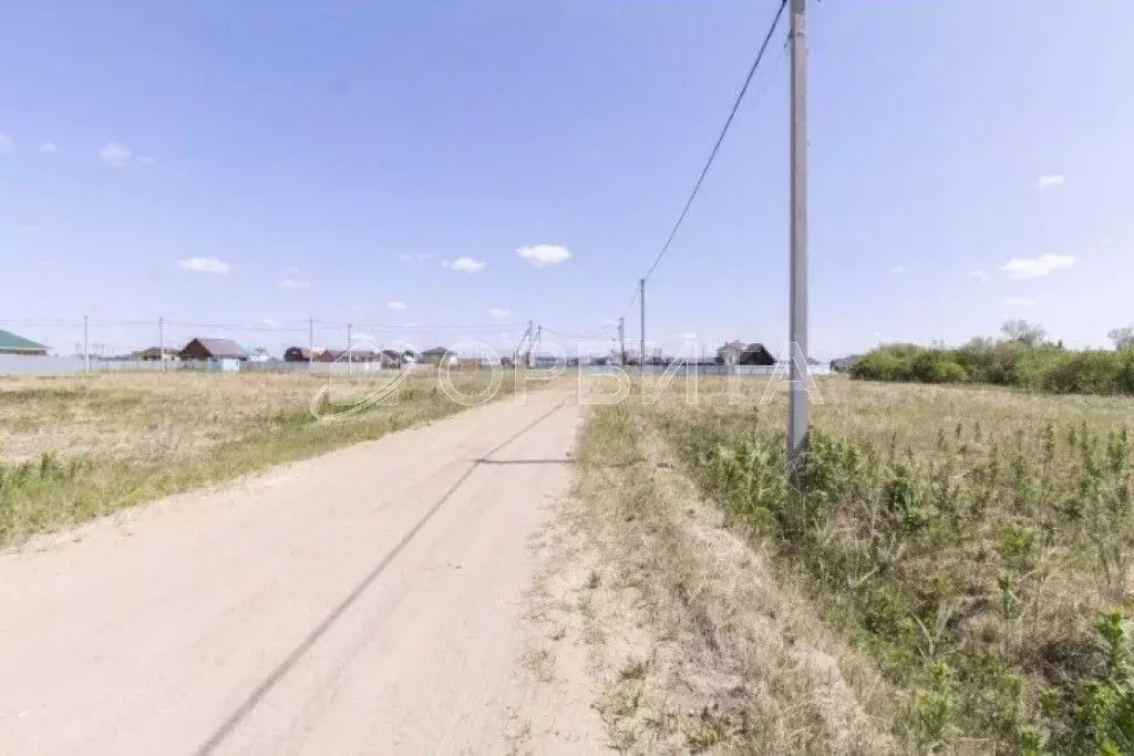 Участок в Тюменская область, Тюменский район, д. Якуши ул. Карима ... - Фото 0