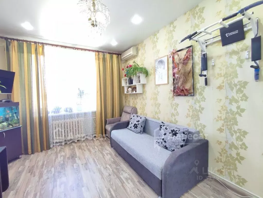 Комната Волгоградская область, Волгоград ул. Дзержинского, 15 (32.0 м) - Фото 1