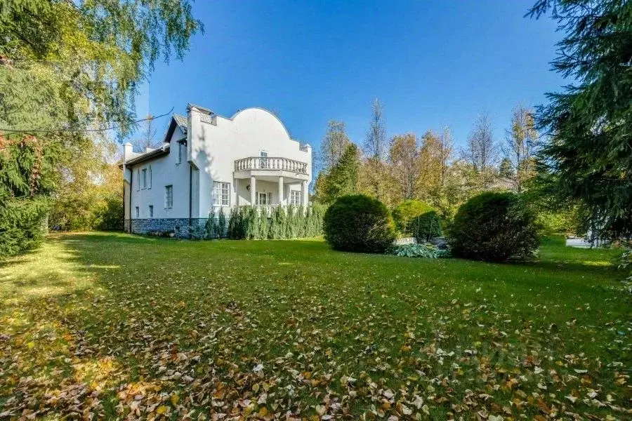 Дом в Московская область, Одинцовский городской округ, с. Жаворонки ... - Фото 2