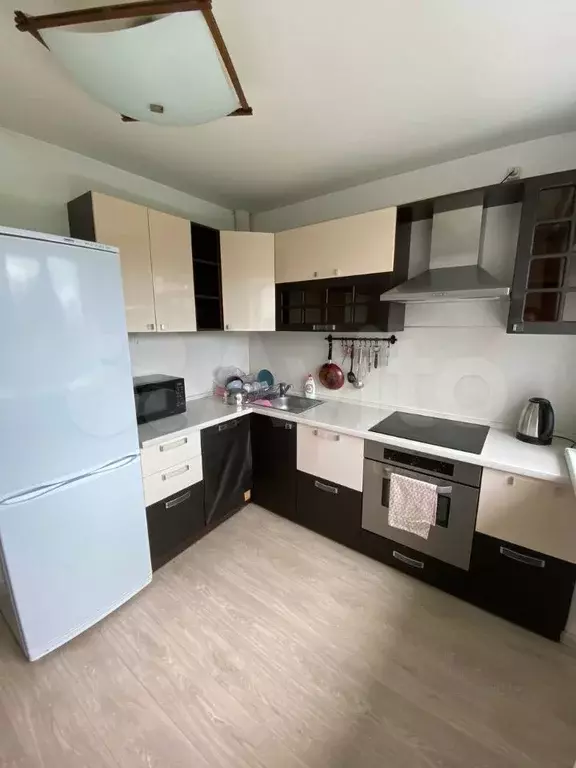 2-к. квартира, 51 м, 5/5 эт. - Фото 0