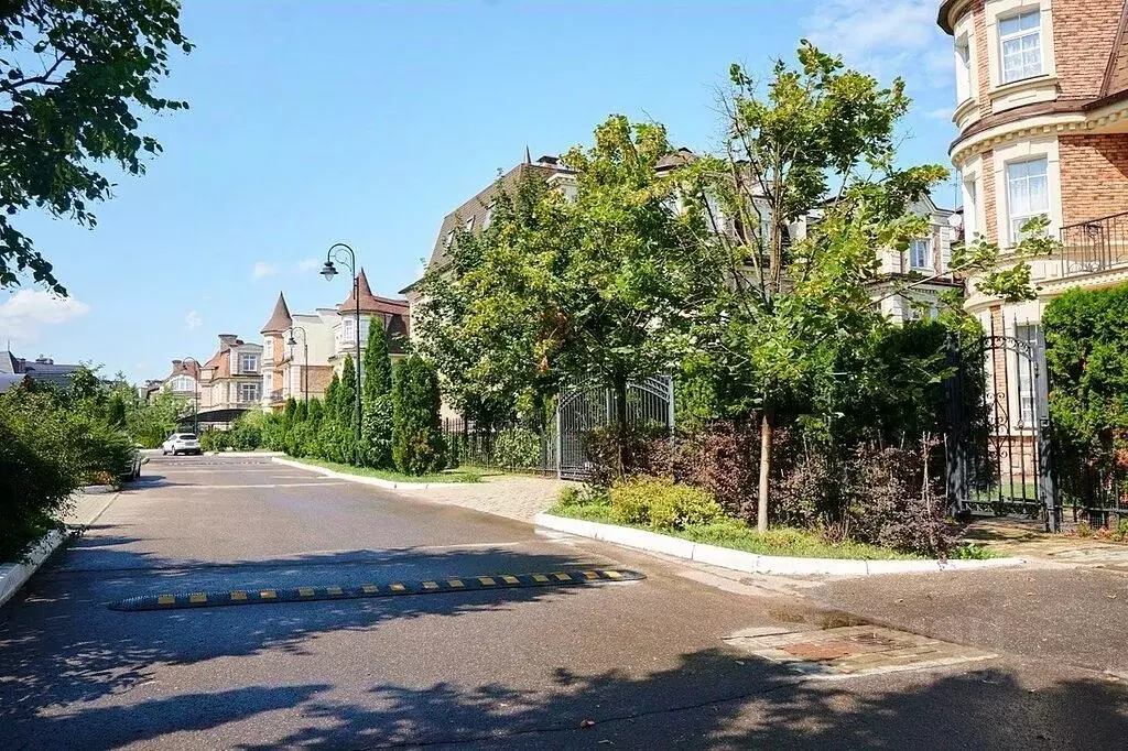 Таунхаус в Московская область, Красногорск городской округ, с. ... - Фото 1