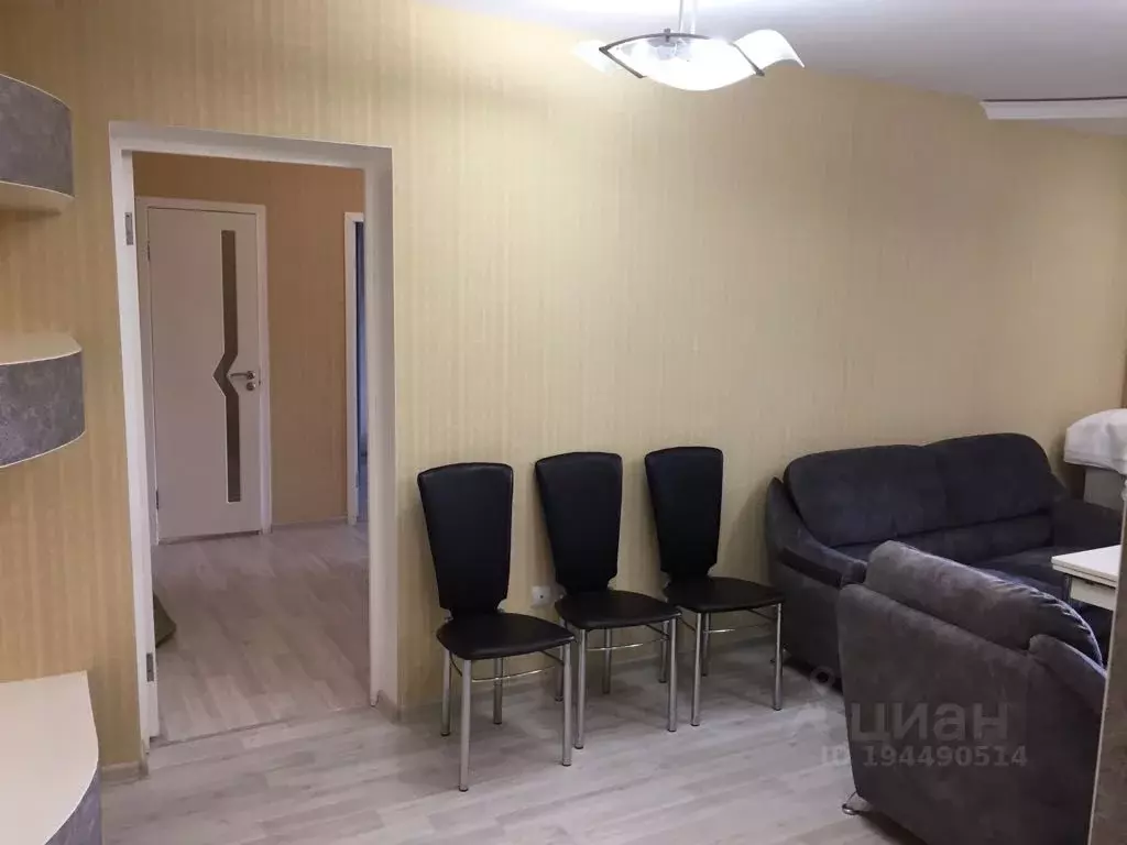 3-к кв. Алтайский край, Барнаул ул. Попова, 98А (82.4 м) - Фото 1