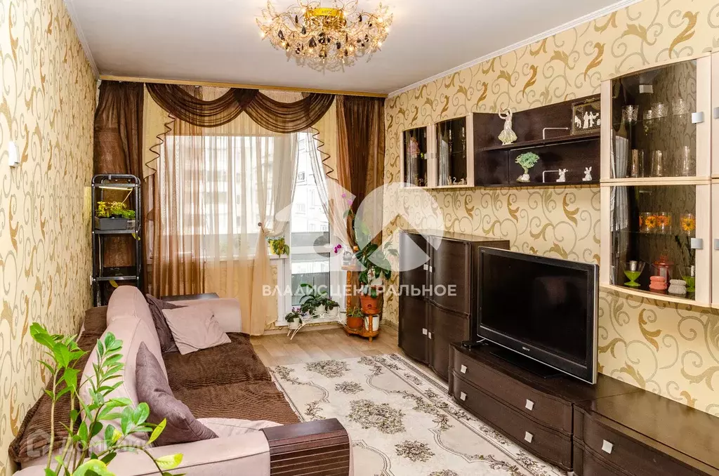 Продаётся 3-к квартира, 59.9 м - Фото 0