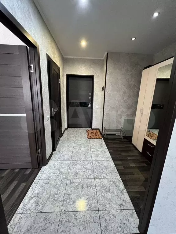 1-к. квартира, 45 м, 2/9 эт. - Фото 0