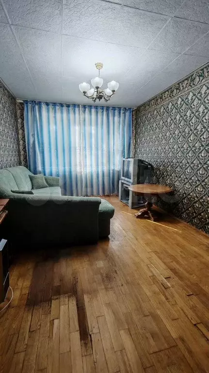 2-к. квартира, 54 м, 1/5 эт. - Фото 1
