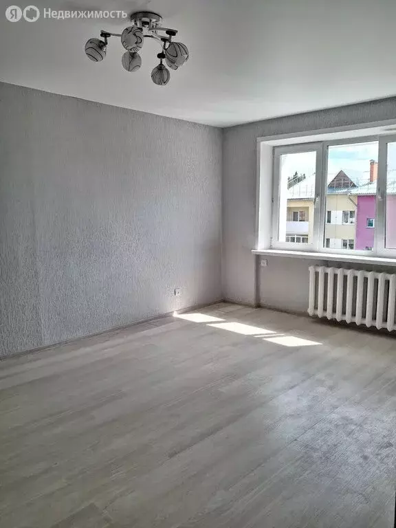 2-комнатная квартира: Губаха, проспект Ленина, 63 (47.9 м) - Фото 1