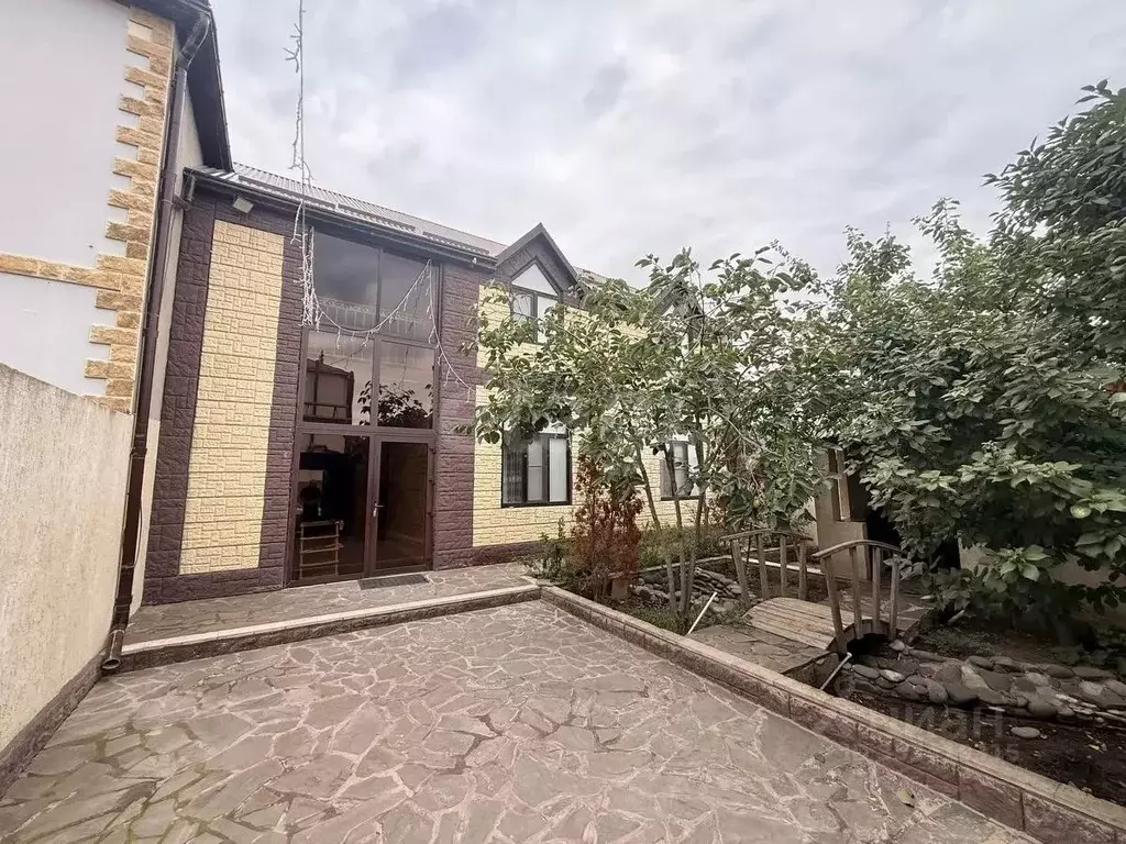 Дом в Дагестан, Махачкала ш. Федеральное, 180А (140 м) - Фото 1