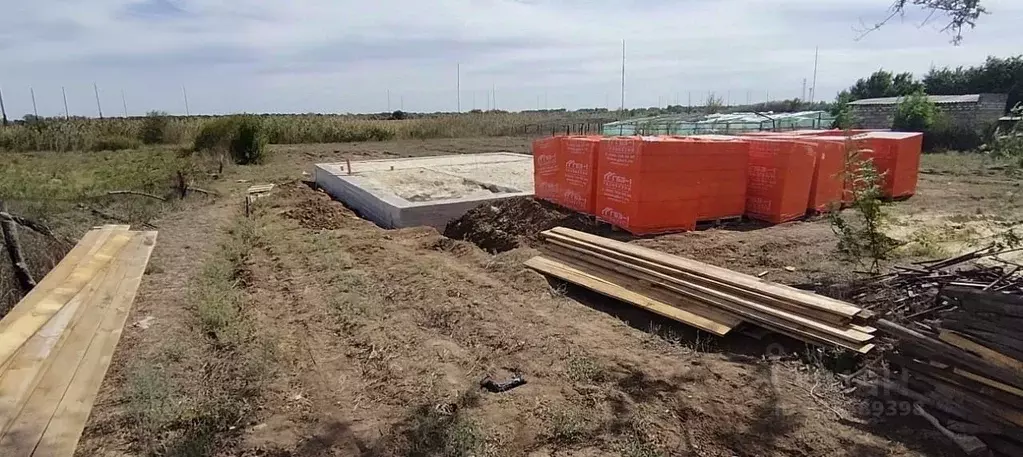 Участок в Волгоградская область, Среднеахтубинский район, Фрунзенское ... - Фото 1