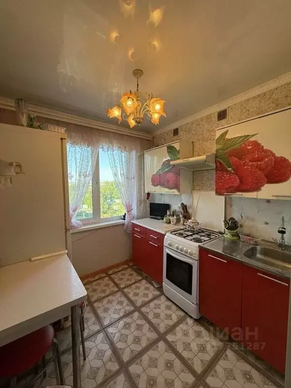 4-к кв. Оренбургская область, Орск Новый город мкр, ул. Короленко, ... - Фото 0