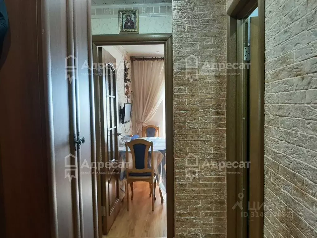 3-к кв. Волгоградская область, Волгоград Загорская ул., 3 (57.1 м) - Фото 0