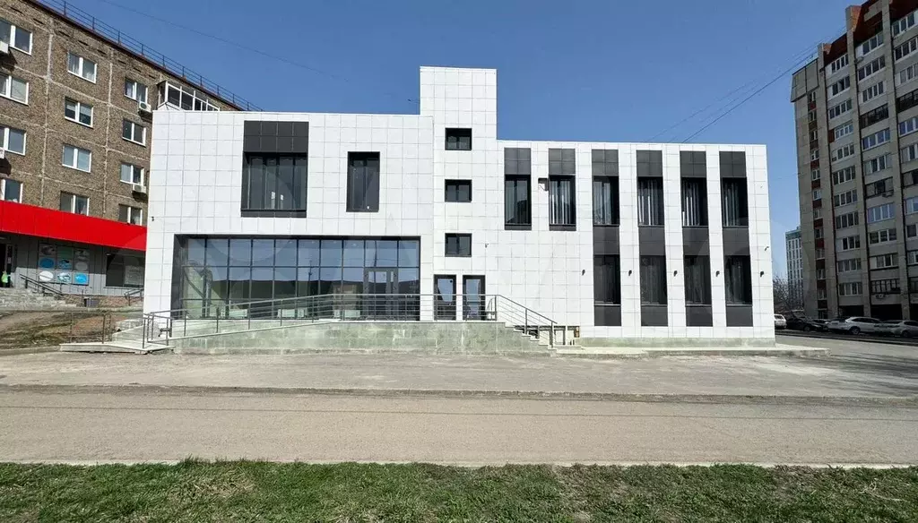 Аренда помещения 138.6м,в центре,красная линия - Фото 1