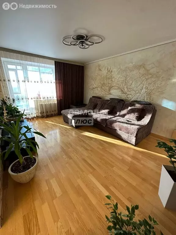 4-комнатная квартира: Уфа, улица Менделеева, 227 (84 м) - Фото 1