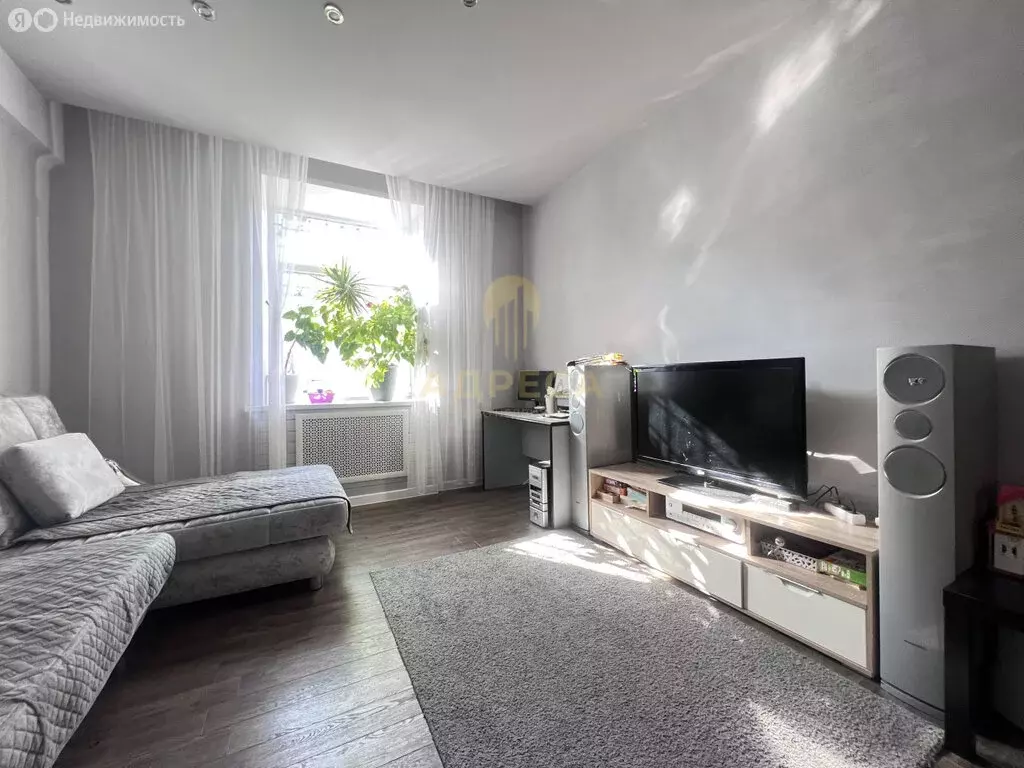 3-комнатная квартира: Оренбург, Парковый проспект, 50 (88 м) - Фото 2