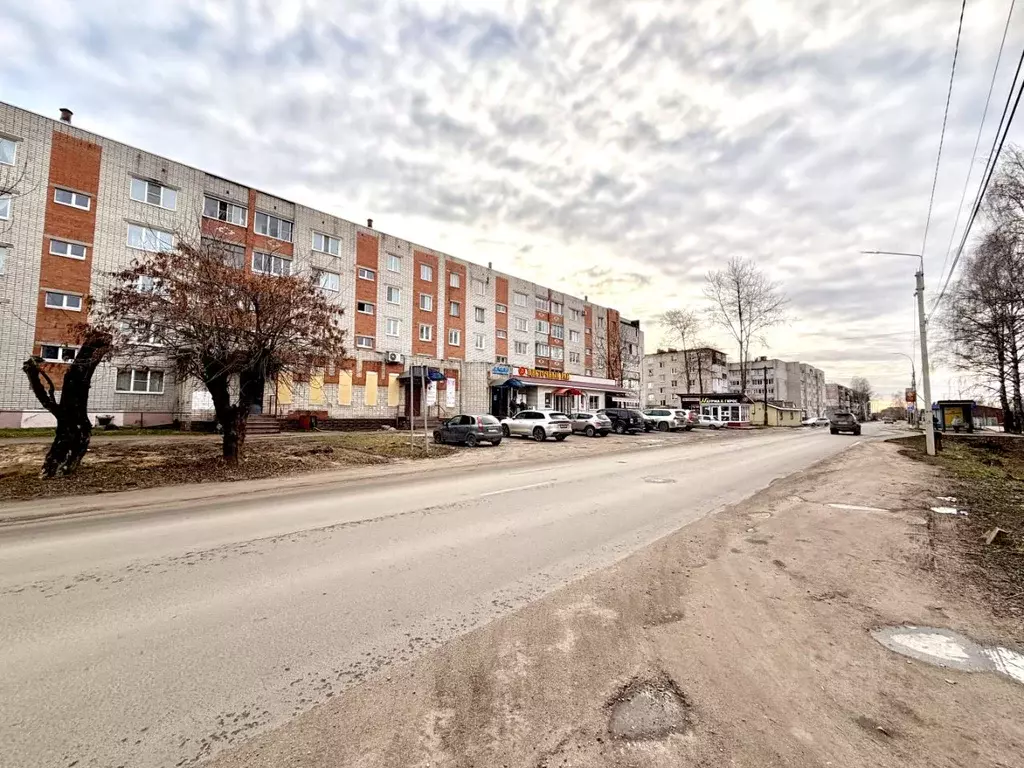 Помещение свободного назначения в Ярославская область, Ростов ул. ... - Фото 1